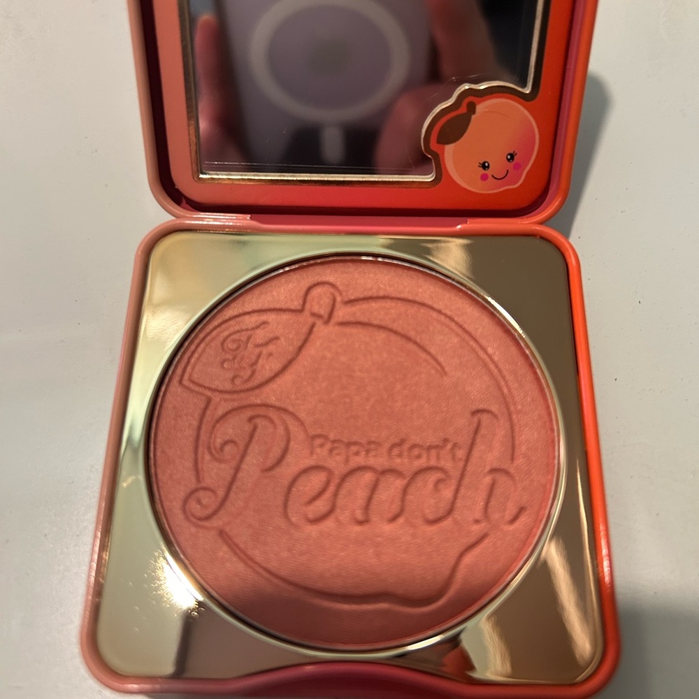 BNIB Too Faced Papa don’t Peach Blush